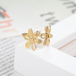 Gold flower ring nz