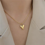Gold heart shaped pendant nz