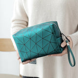 Modern women’s toiletry bag Green nz