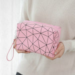 Modern women’s toiletry bag Pink nz