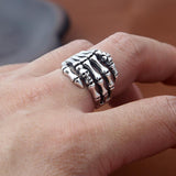 Skeleton hand ring nz