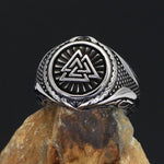 Valknut warrior Ring 9 (59.5 mm) nz