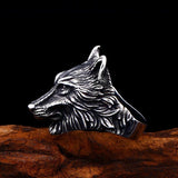 Wolf head signet ring nz